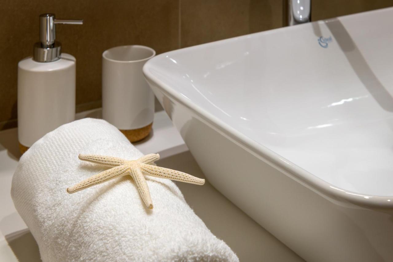 Rhodes City Lucian City Apartments מראה חיצוני תמונה